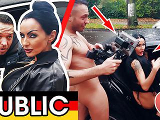 Domina Sidney Dark bekommt einen Schwanz in den Arsch