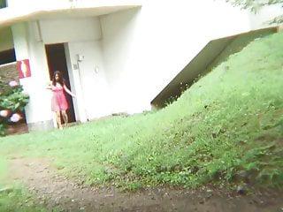 Hei e br nette fickt im Park