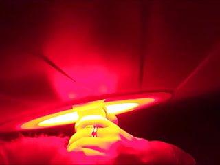 Den ficksaft in den gierigen Mund gespritzt