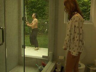 Schöne Brünette Samantha Bentley in der hündchenstellung gefickt