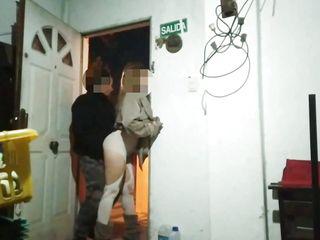 Geiler Sex in der Öffentlichkeit eines geilen Pärchens auf der straße